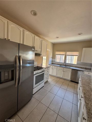 1046 S Citrus Avenue, Los Angeles, CA 90019