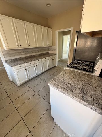 1046 S Citrus Avenue, Los Angeles, CA 90019