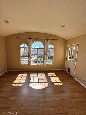1046 S Citrus Avenue, Los Angeles, CA 90019