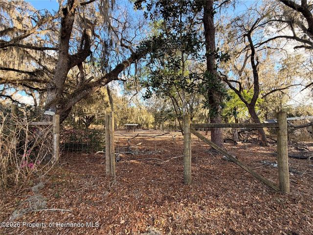 25408 Oneal Road, Brooksville, FL 34601