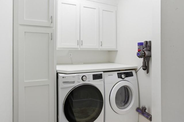 3065 Devereux Chase, Roswell, GA 30075