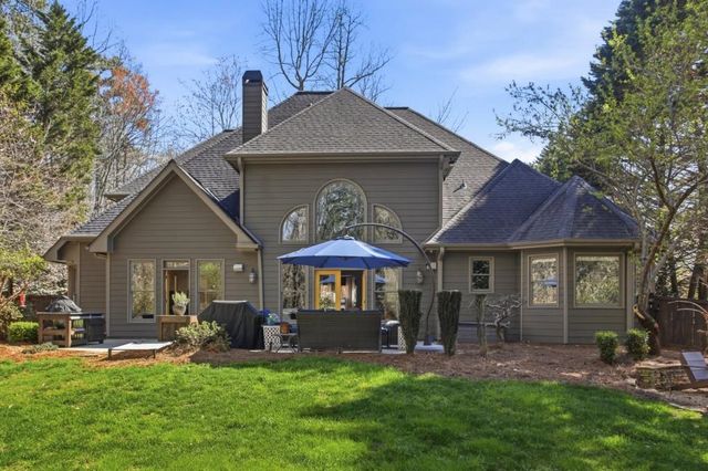 3065 Devereux Chase, Roswell, GA 30075