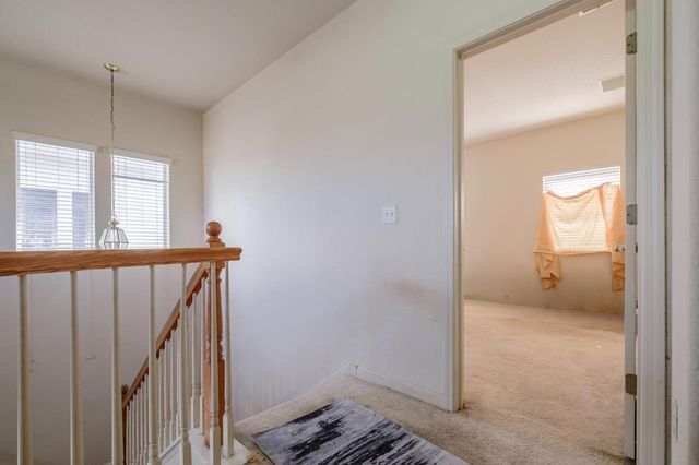 7250 Radha Dr, Sacramento, CA 95828