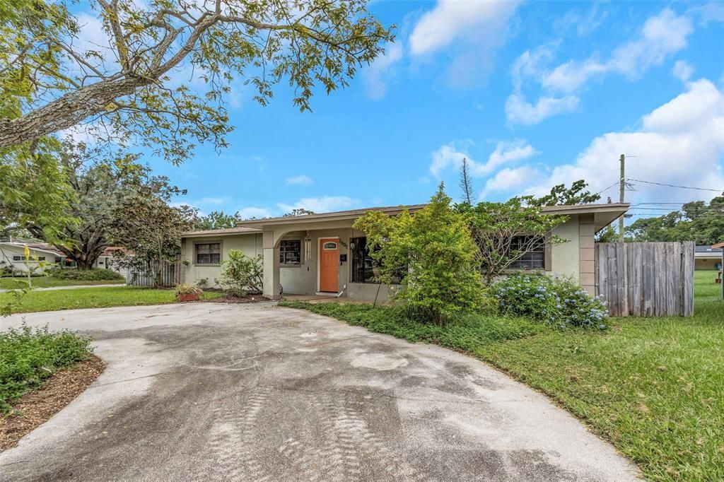 2600 56TH LANE N, St Petersburg, FL 33710