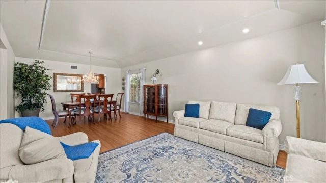 1519 Mansfield Court, Upland, CA 91784