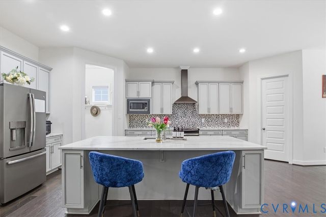 1501 Bluewater Ter, Chester, VA 23836