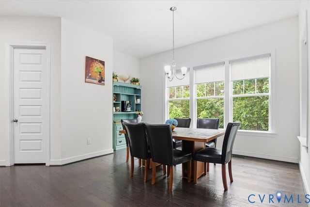 1501 Bluewater Ter, Chester, VA 23836