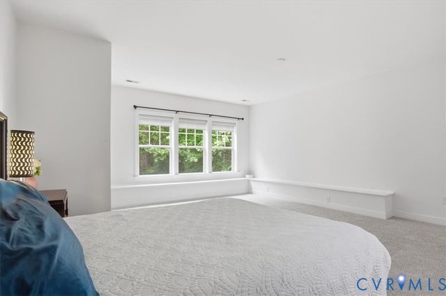 1501 Bluewater Ter, Chester, VA 23836