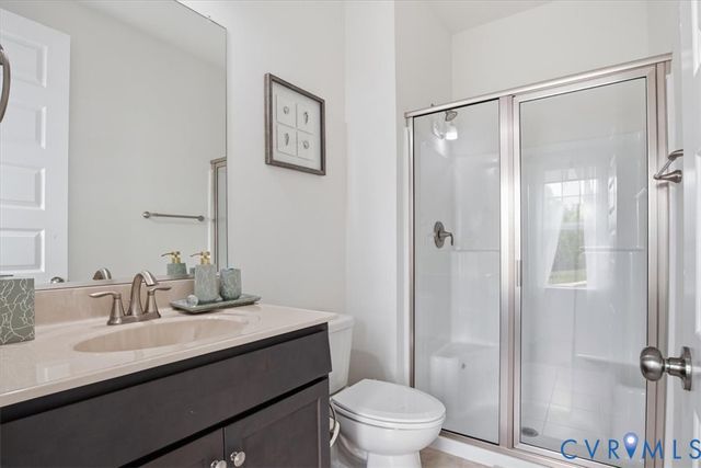 1501 Bluewater Ter, Chester, VA 23836