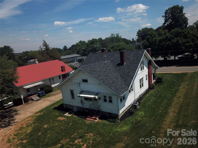 46 Falls Avenue, Granite Falls, NC 28630