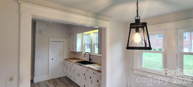 46 Falls Avenue, Granite Falls, NC 28630