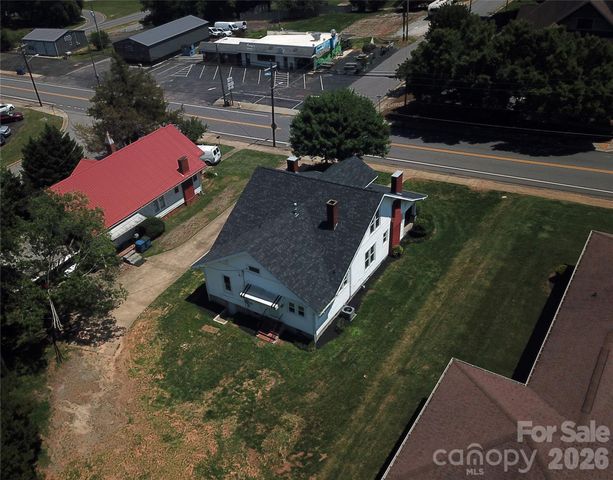 46 Falls Avenue, Granite Falls, NC 28630