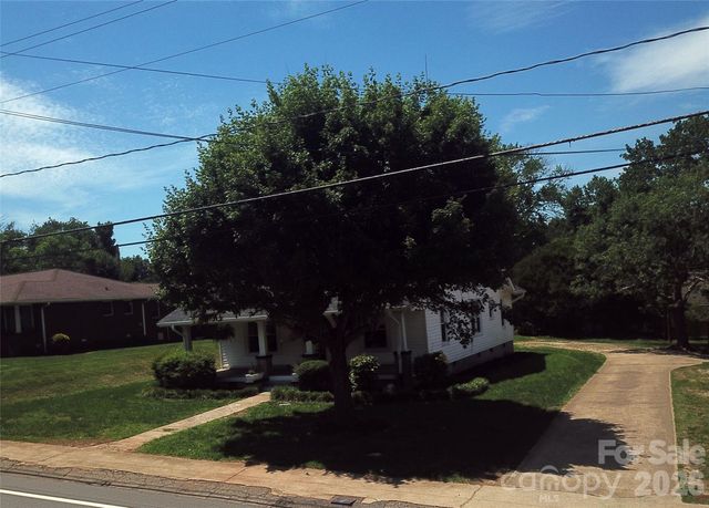 46 Falls Avenue, Granite Falls, NC 28630