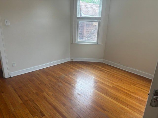 5904 N Fairfield Avenue 2, Chicago, IL 60659
