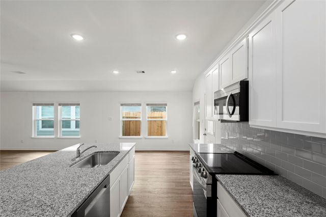 10707 Crockett Meadows Boulevard, Conroe, TX 77306