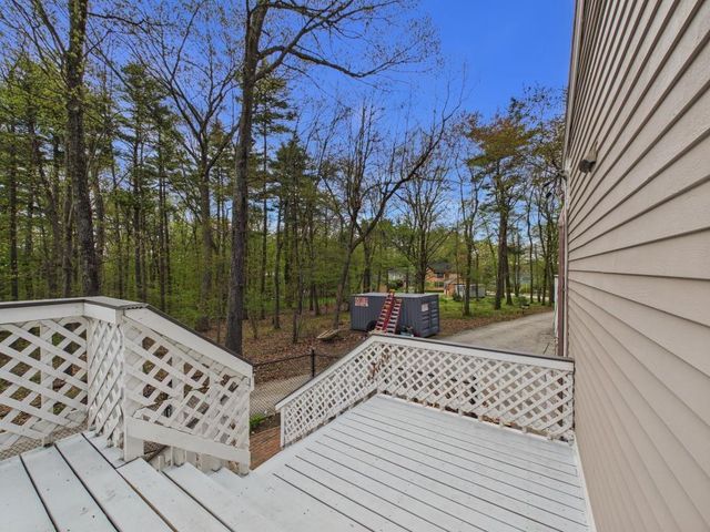 6 Maple Street, Windham, NH 03087