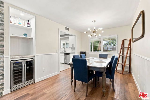 1873 Rosemount Avenue, Claremont, CA 91711