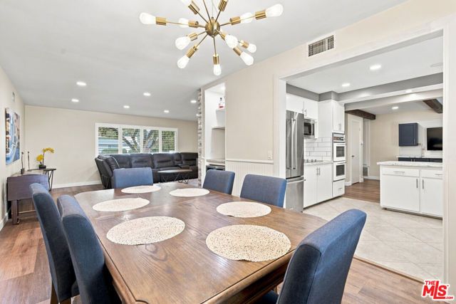 1873 Rosemount Avenue, Claremont, CA 91711