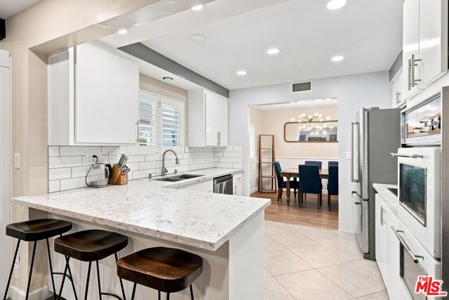 1873 Rosemount Avenue, Claremont, CA 91711