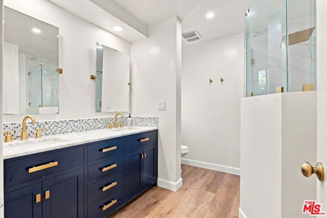 1873 Rosemount Avenue, Claremont, CA 91711