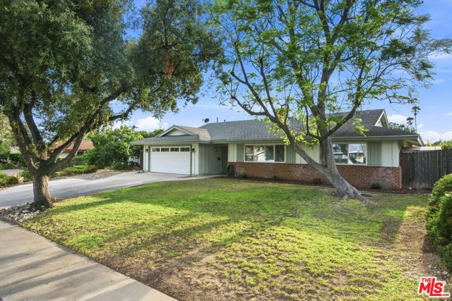 1873 Rosemount Avenue, Claremont, CA 91711