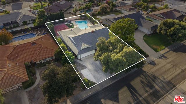 1873 Rosemount Avenue, Claremont, CA 91711