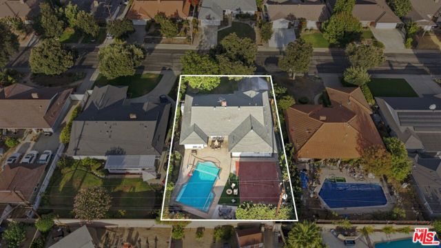1873 Rosemount Avenue, Claremont, CA 91711