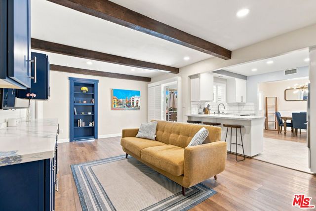 1873 Rosemount Avenue, Claremont, CA 91711