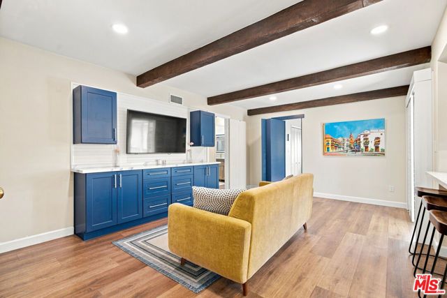 1873 Rosemount Avenue, Claremont, CA 91711