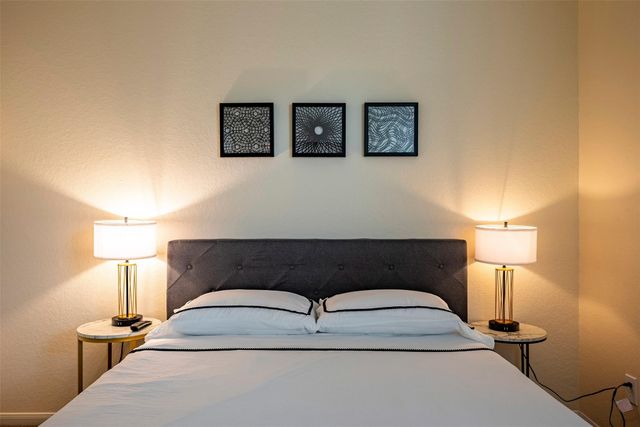 4423 Hidden Oaks Way, Houston, TX 77084