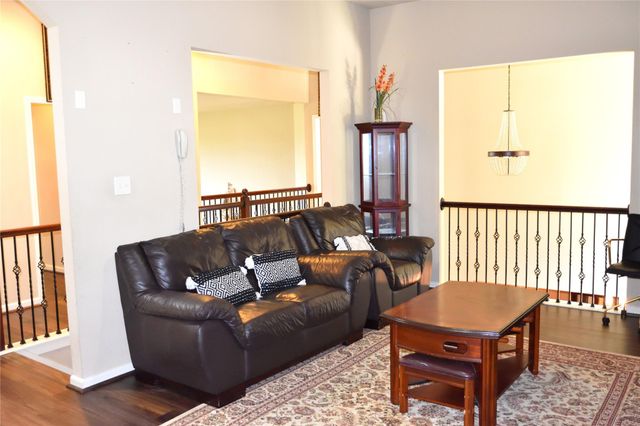 5106 Autumn Rose Lane, Sugar Land, TX 77479