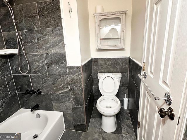 661 N Parkwood Road A, Decatur, GA 30030