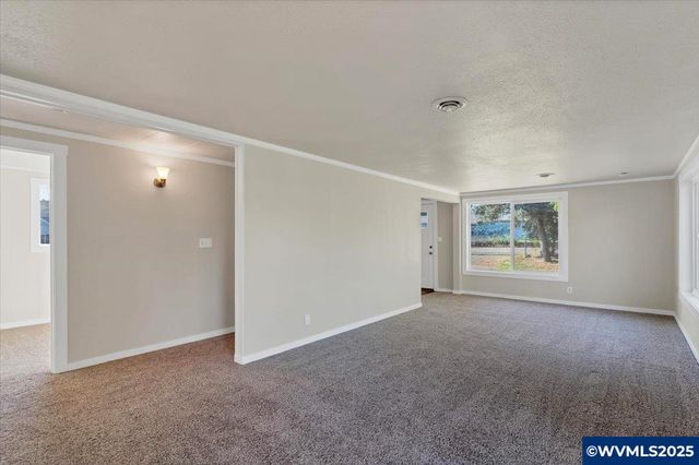 204 S 3Rd St, Carlton, OR 97111