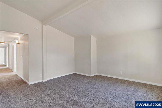 204 S 3Rd St, Carlton, OR 97111