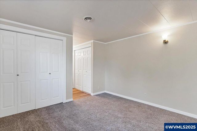 204 S 3Rd St, Carlton, OR 97111