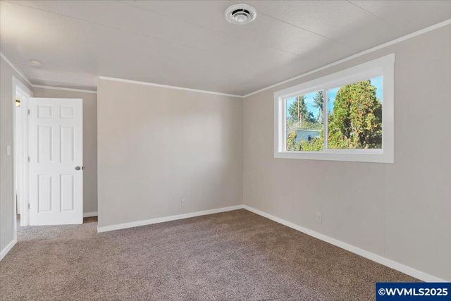 204 S 3Rd St, Carlton, OR 97111