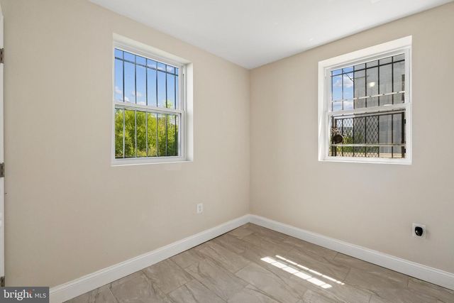 4230 6TH ST SE, Washington, DC 20032