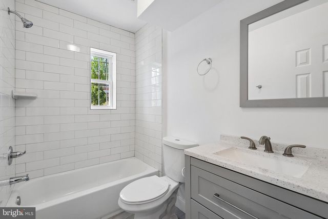 4230 6TH ST SE, Washington, DC 20032
