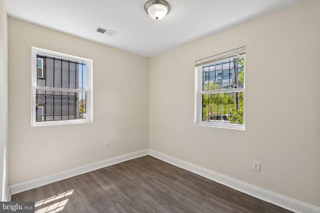 4230 6TH ST SE, Washington, DC 20032