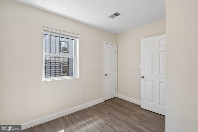 4230 6TH ST SE, Washington, DC 20032