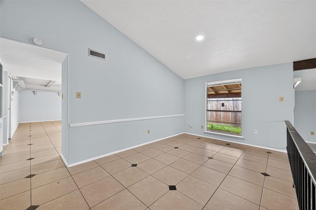 15815 Ironside Creek, Houston, TX 77053