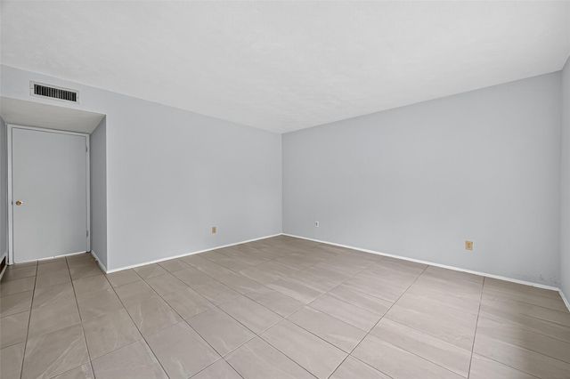15815 Ironside Creek, Houston, TX 77053