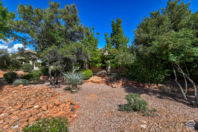 761 W NORTH LINKS DR, Washington, UT 84780