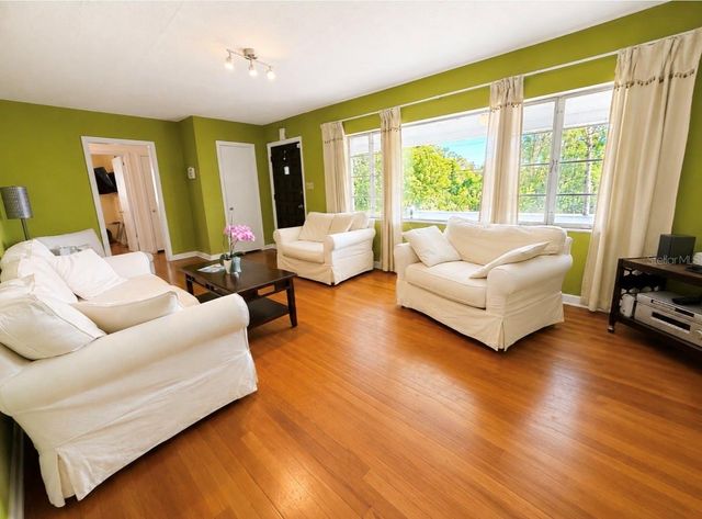 1006 GULF ROAD, Tarpon Springs, FL 34689