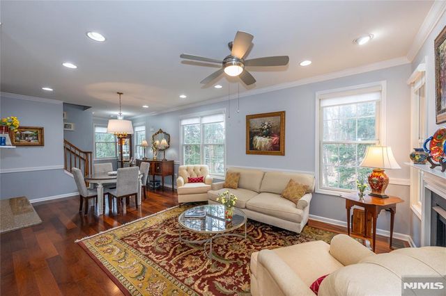 1 Ashley Court 701, Hawthorne, NJ 07506