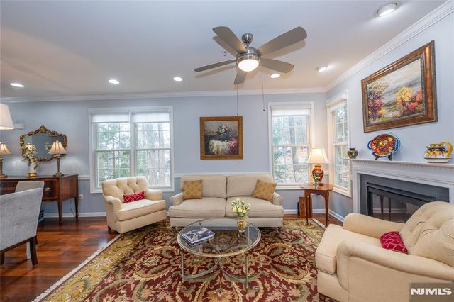 1 Ashley Court 701, Hawthorne, NJ 07506