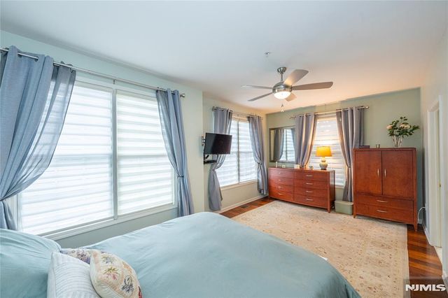 1 Ashley Court 701, Hawthorne, NJ 07506