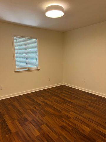 35 Bay Breeze Drive, Freeport, FL 32439