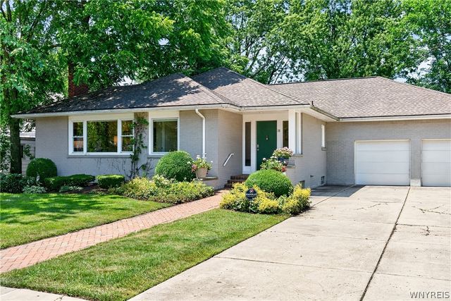 30 New Amsterdam Avenue, Buffalo, NY 14216