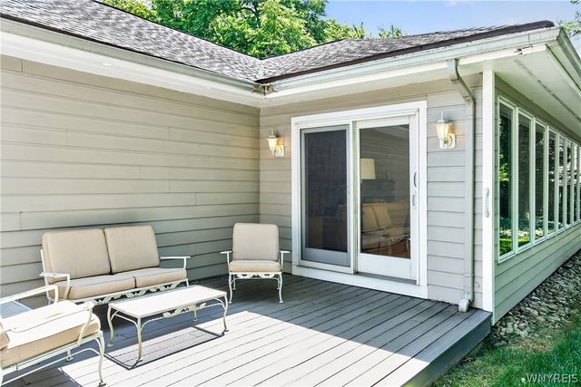 30 New Amsterdam Avenue, Buffalo, NY 14216
